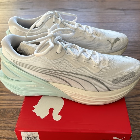 Puma Run XX Nitro Running Shoes - Picture 3 of 5
